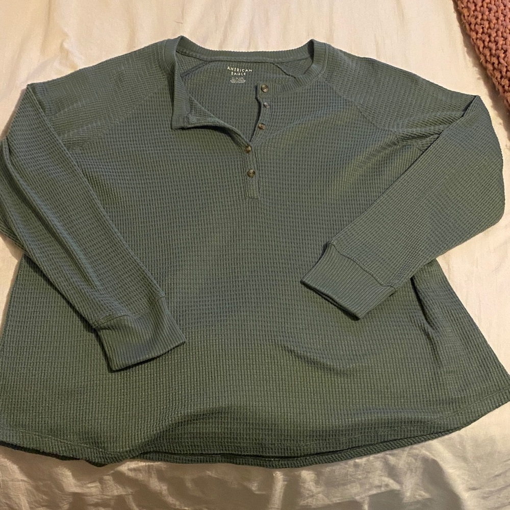 American Eagle Olive Long Sleeve Henley